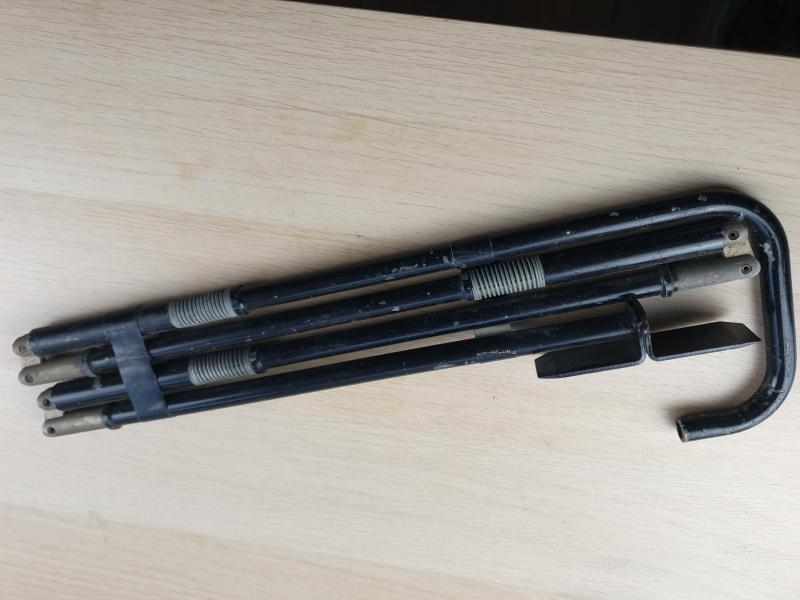 SOE Limpet mine placing rod